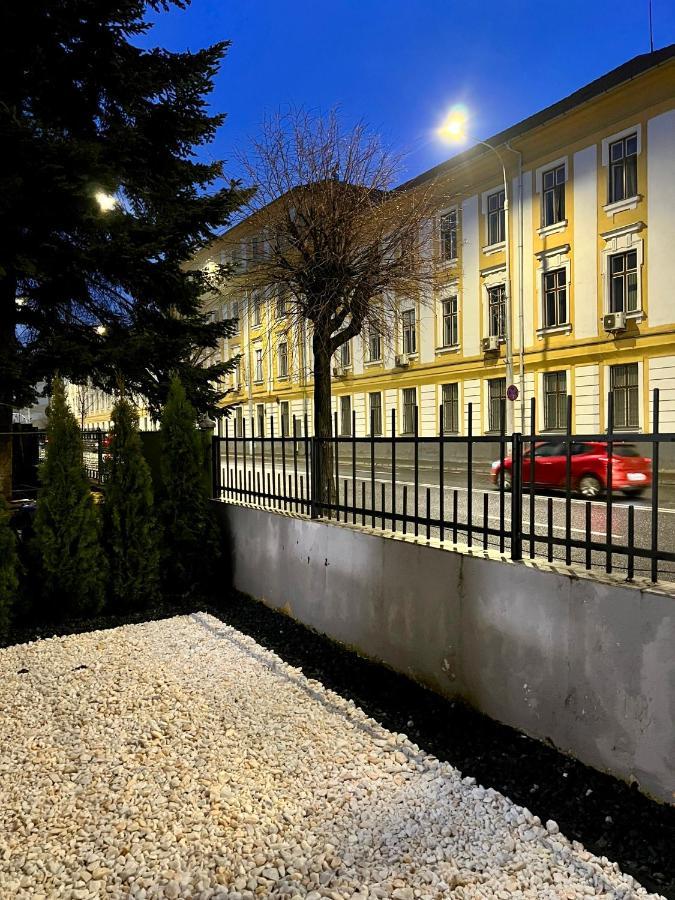 Luxor Ultra-Central Apartments Sibiu Exterior photo